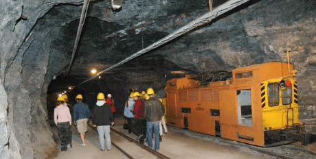 CMT Compte accélérer le développement de ses projets miniers